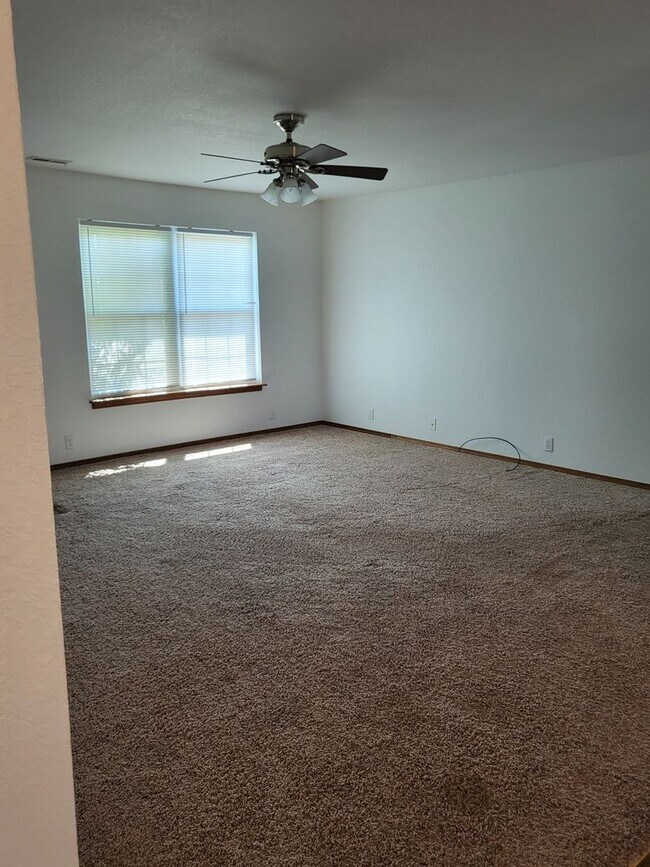 Foto del edificio - Chris Lane Duplex