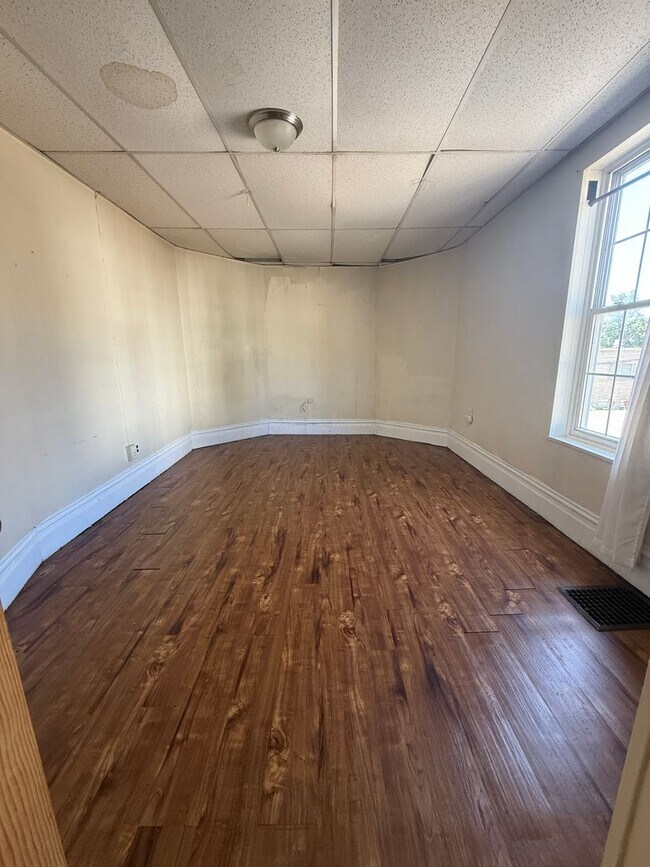 Foto del interior - 382 Forest Avenue