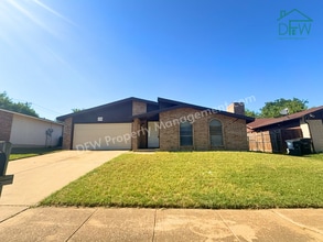 Building Photo - 1336 Burmeister Rd