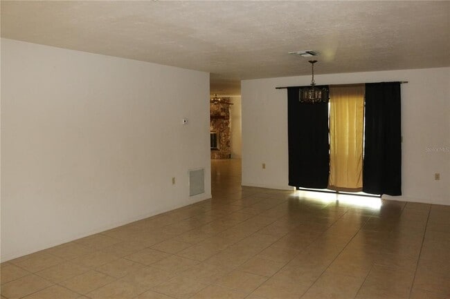 Building Photo - 8593 SW 197th Court Rd