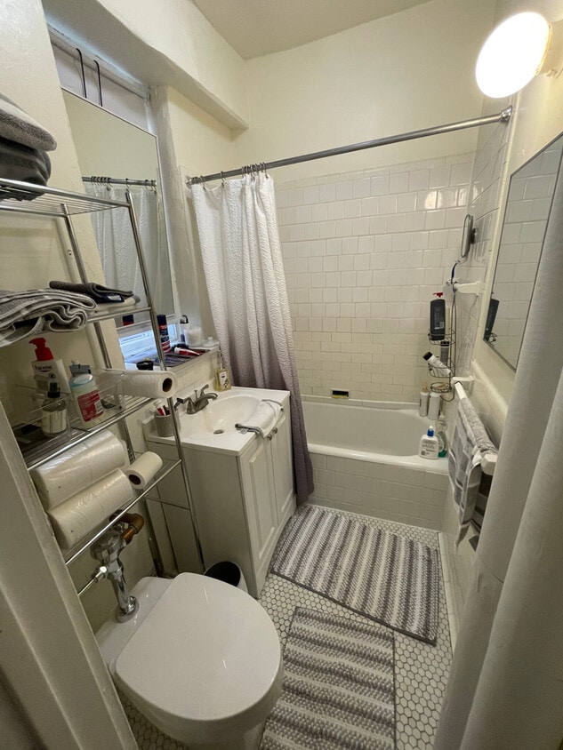 Building Photo - 1570 Massachusetts Ave