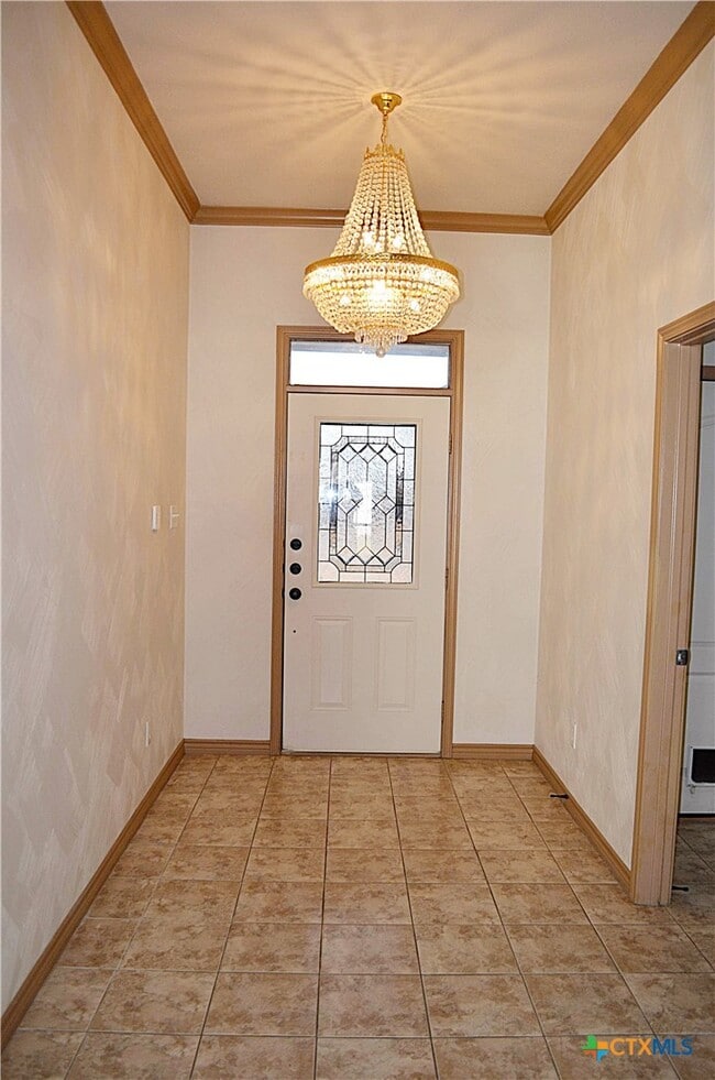 Building Photo - 2501 Joseph Dr