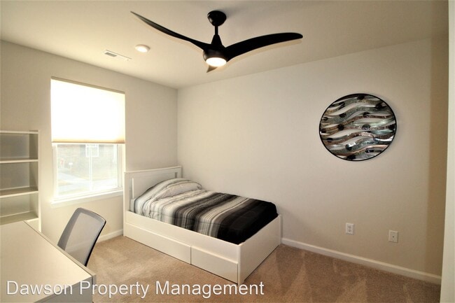 Building Photo - 4 br, 3.5 bath House - 1226 Ashbury Street