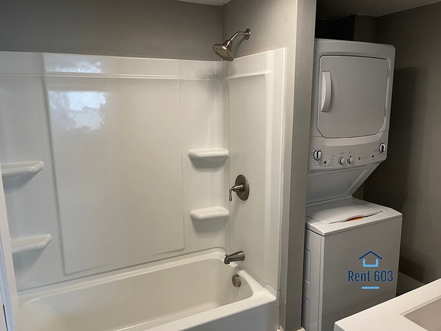 Bathroom with laundry - 188 Wilson St