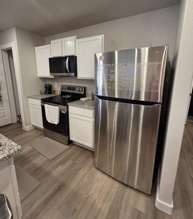 Foto del edificio - 322 Graze St