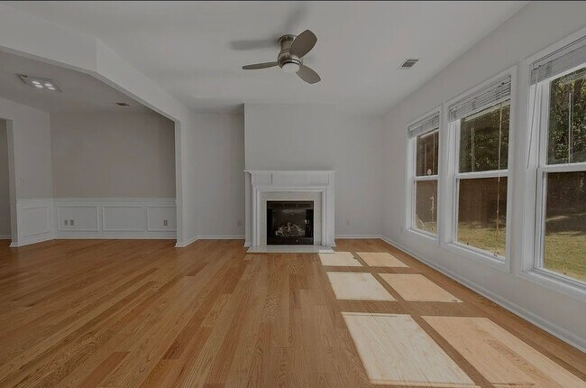 Foto del edificio - 2734 Winslow Ridge Dr NE