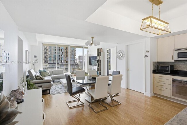 Foto del edificio - 92 SW 3rd St