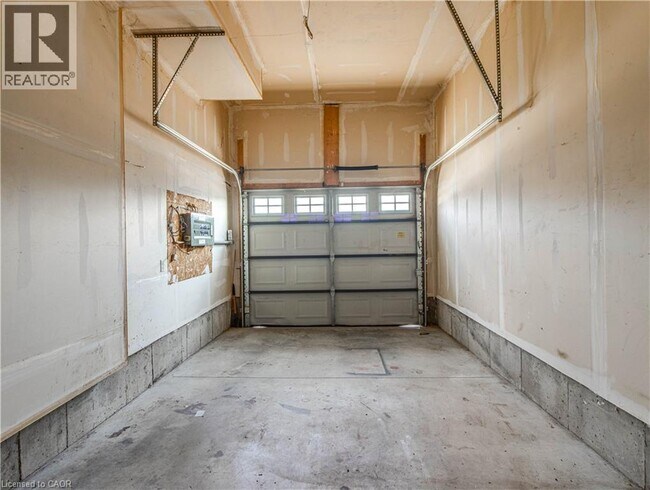 Building Photo - 172 Wedgewood Dr
