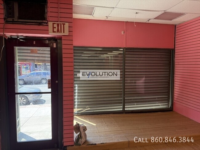 Foto del edificio - 642-648 Park St-642