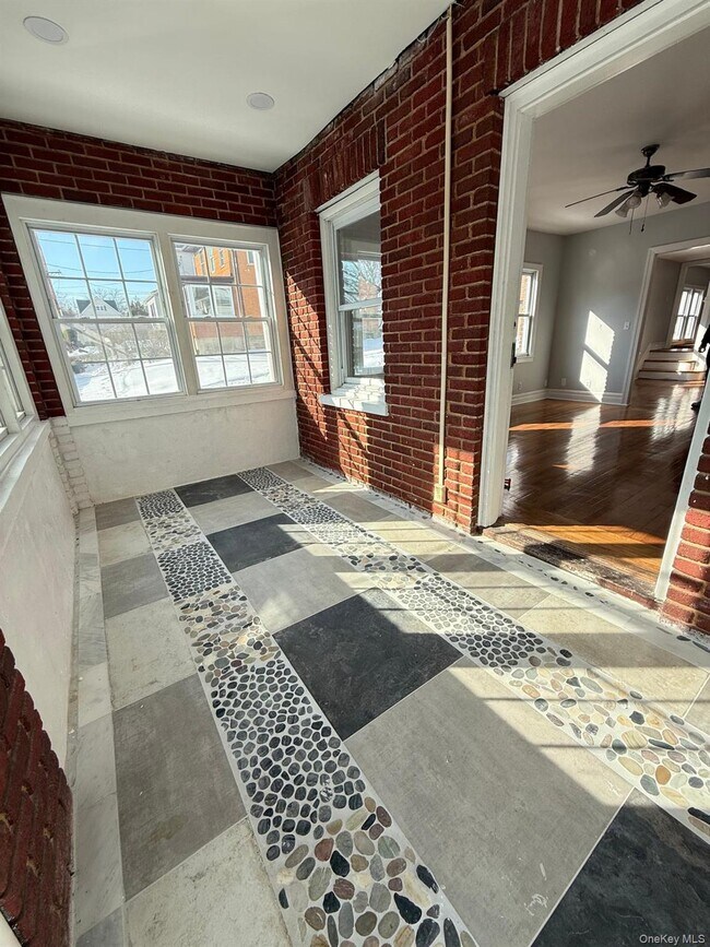 Foto del edificio - 7 Flower St