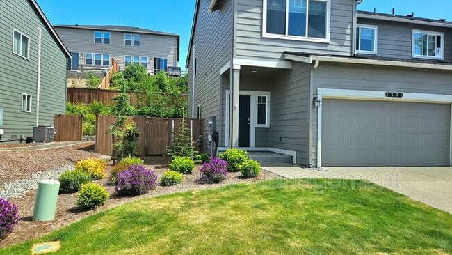 Building Photo - 6524 Yorktown Pl NE