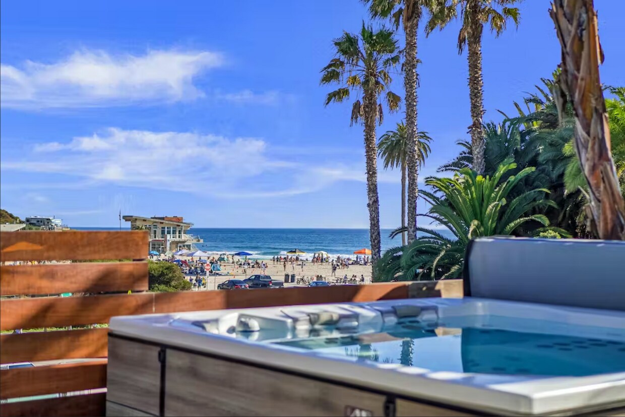 Across Street From Beach - 225 4th St