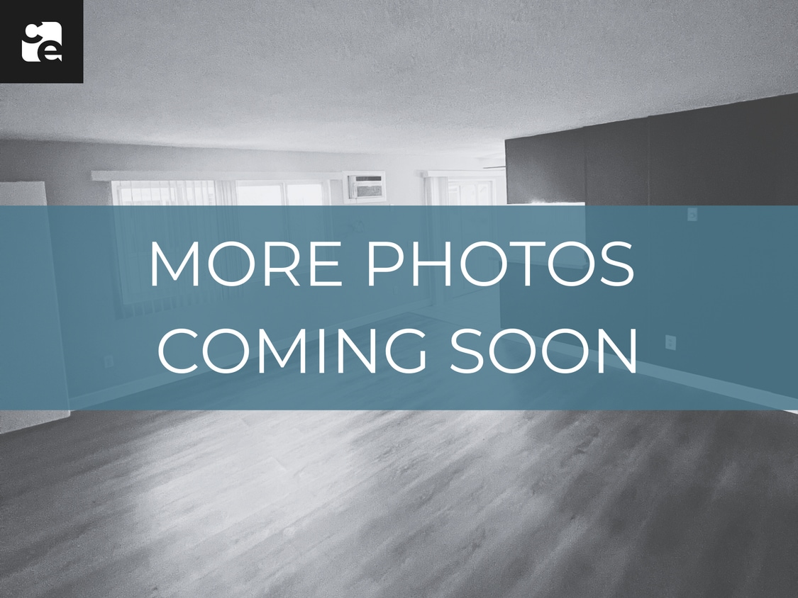 Building Photo - 4371 Green Ave