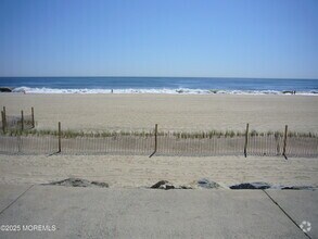 Building Photo - 1201 Ocean Ave