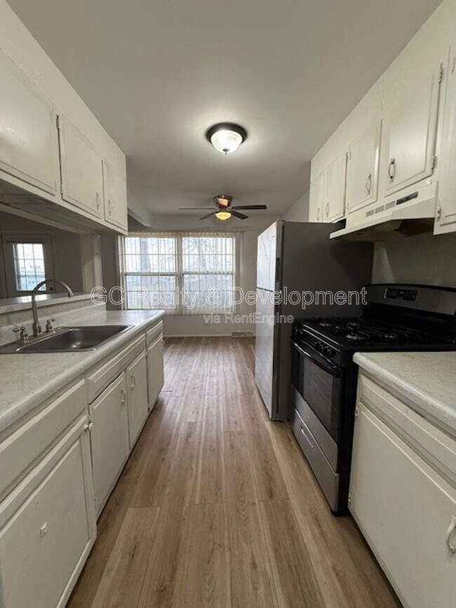 Foto del edificio - 457 James Ct