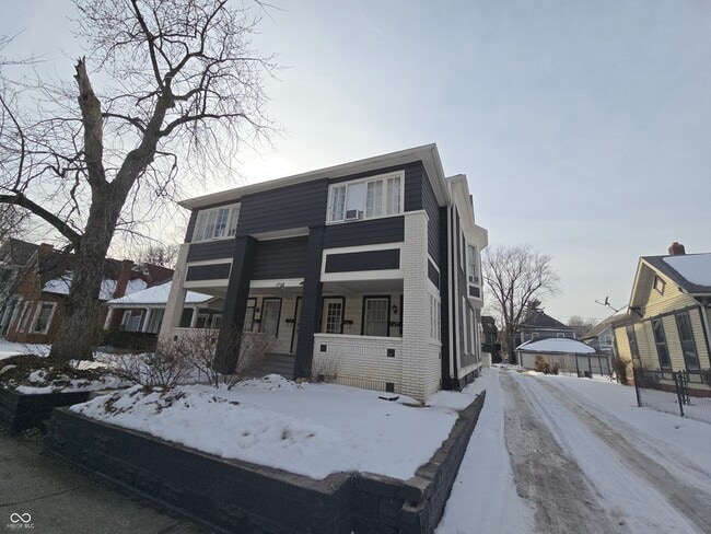 Building Photo - 1728 N Delaware St