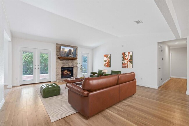 Foto del edificio - 6550 Fair Valley Trail