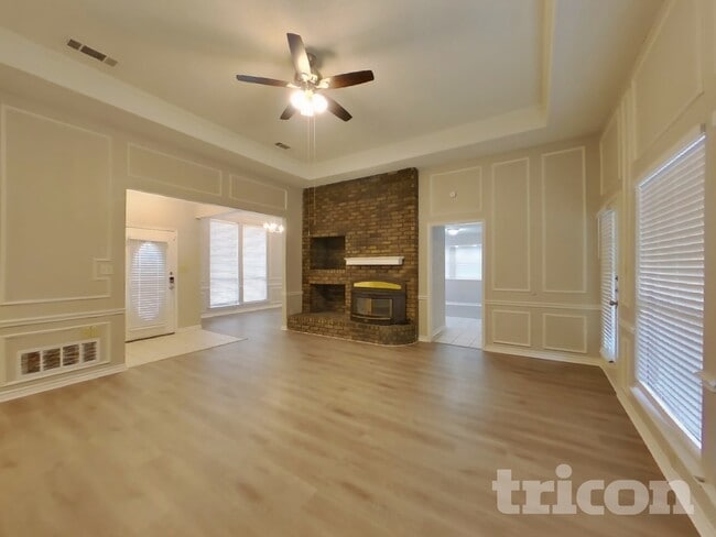 Foto del edificio - 528 Renee Ln