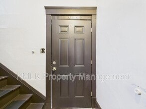 Building Photo - 2997 E 128th St