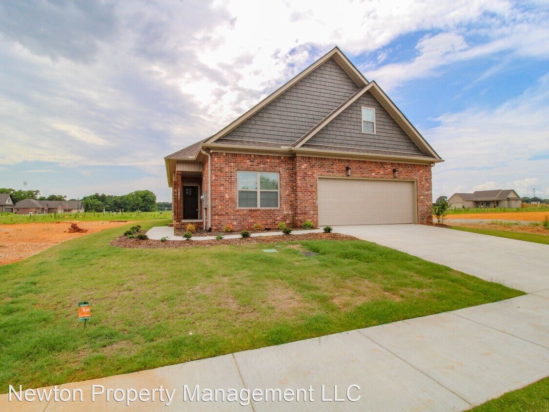 1911 US31, Athens, AL 35611 House Rental in Athens, AL