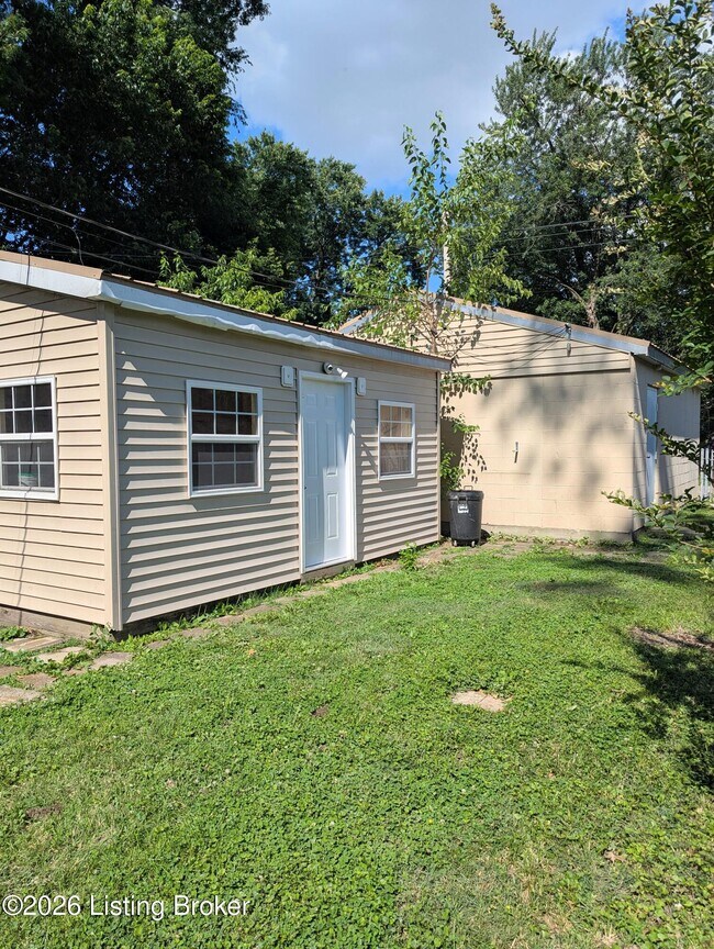 Building Photo - 3775 Wheeler Ave