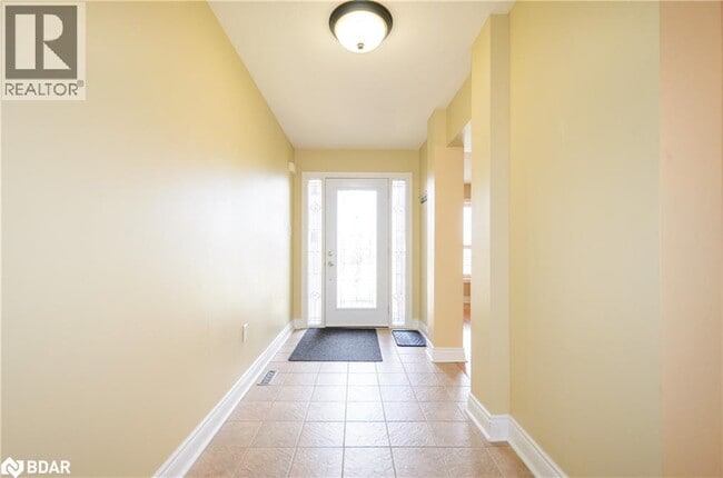 Building Photo - 67 Masters Dr