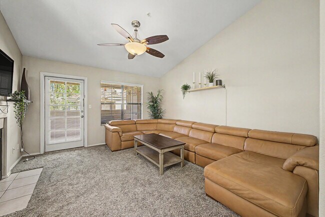 Foto del edificio - 6885 E Cochise Rd