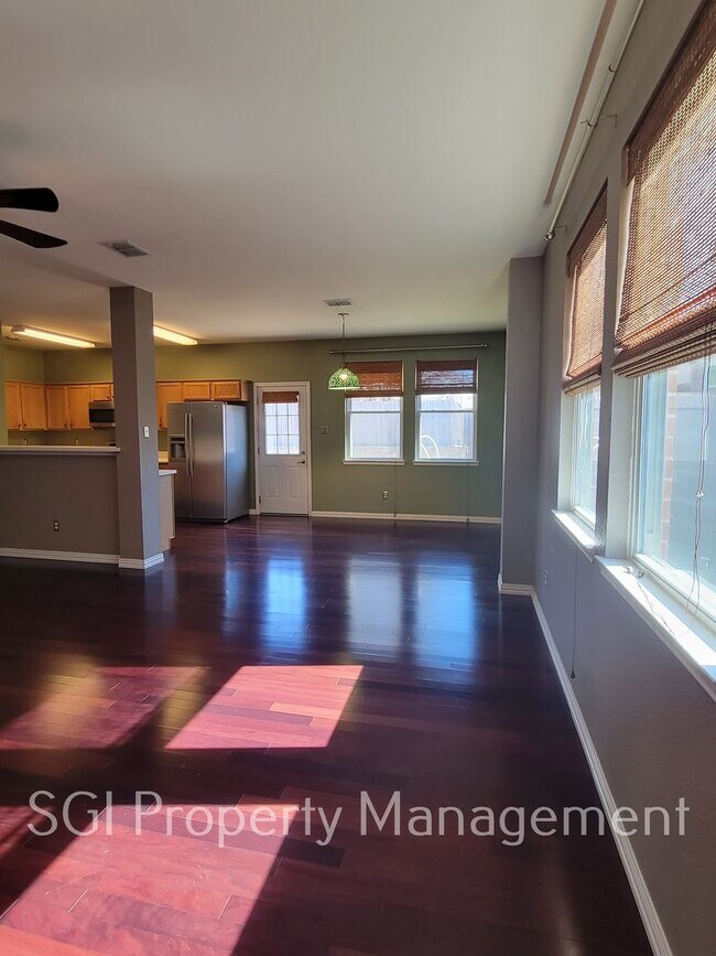 Foto del edificio - Ridgeview 3 Bed Special Ready for Immediat...