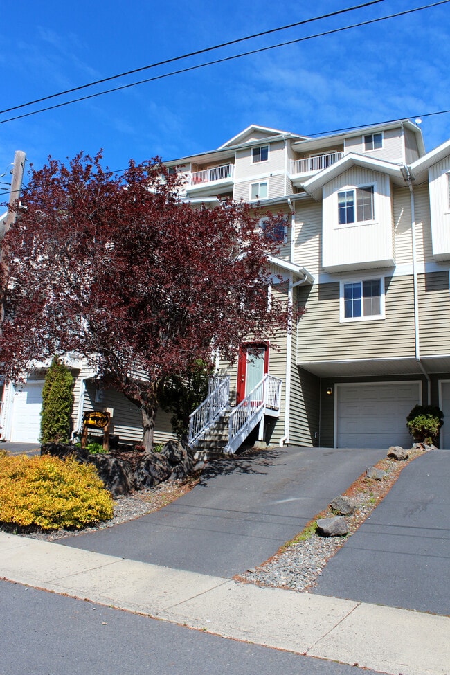 Foto del edificio - 421 NE Morton St