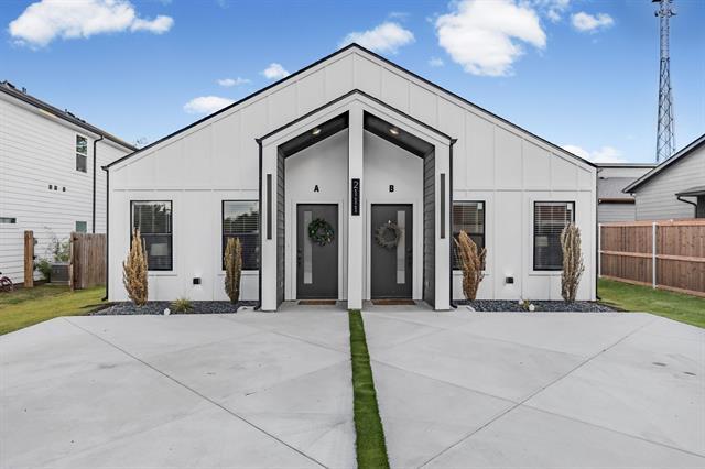 Foto principal - 2111 Wright St