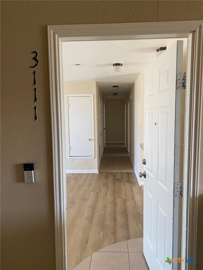 Foto del edificio - 3109 Douglas Fir Dr