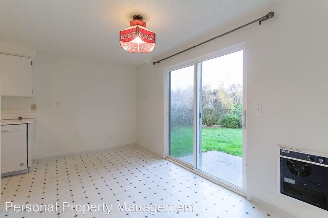Foto del edificio - 2 br, 1.5 bath House - 14729 SE 16th Cir