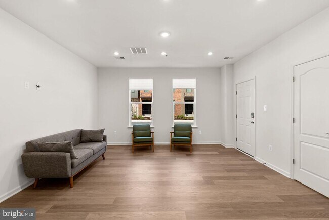 Foto del edificio - 10011 -A American Pharoah Ln