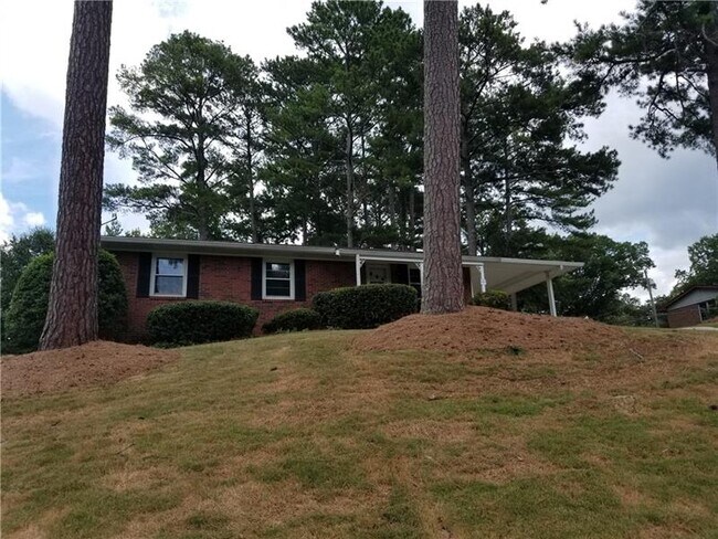 Foto del edificio - 2611 Gray Rd SE