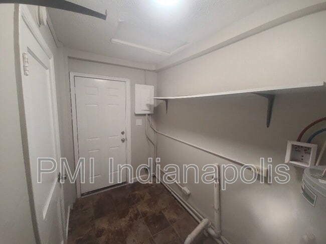Foto del edificio - 6162 East 21st St