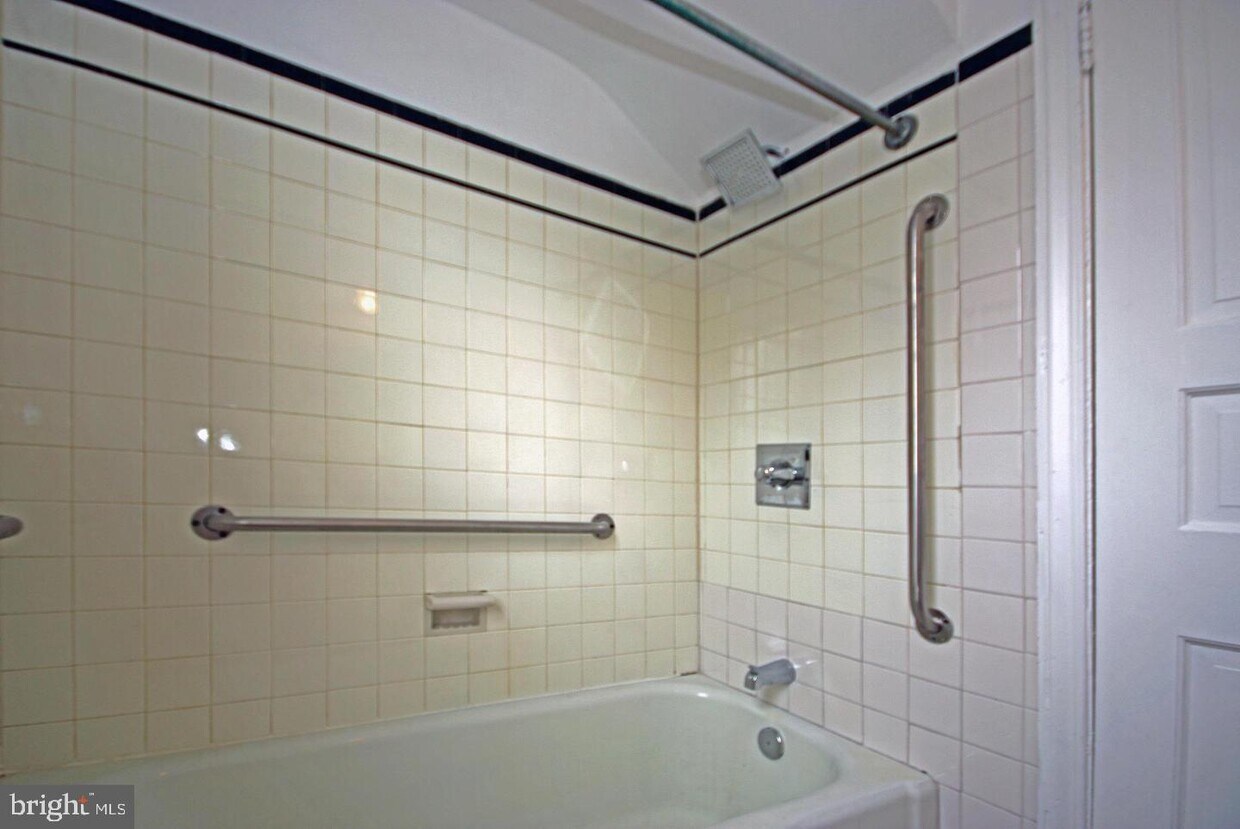 Foto principal - 52 Buchanan St NE