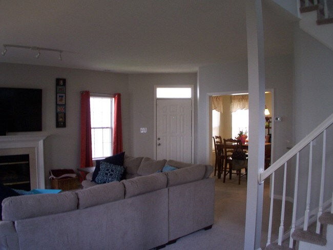 Building Photo - 925 Prestige Ct