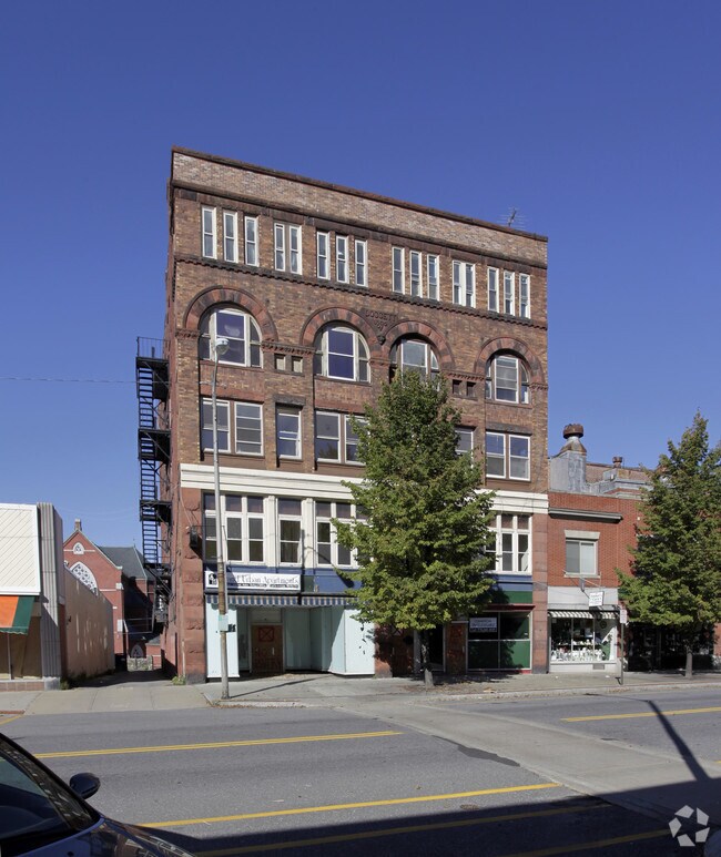 48 High St, Clinton, MA 01510 Apartments Clinton, MA