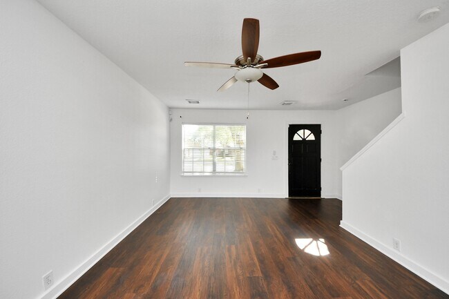 Building Photo - 21218 Somerset Park Ln