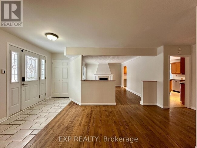 Photo du bâtiment - 21 Granton Ave