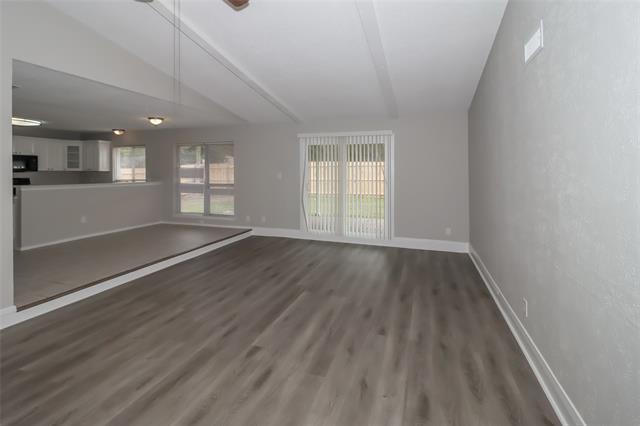 Building Photo - 3410 Palomino Dr