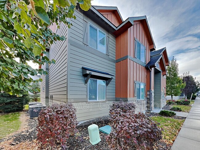Foto del edificio - 6673 W Winston Ln