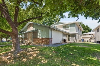 Building Photo - 6260 Cavan Dr