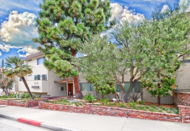 Building Photo - 26130 Narbonne Ave