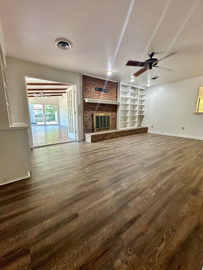 Foto del edificio - Very Spacious Home in North East Jackson!