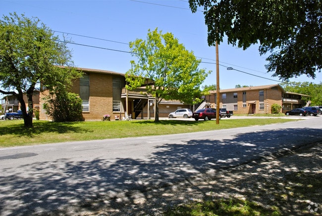Building Photo - Westover House Apartments