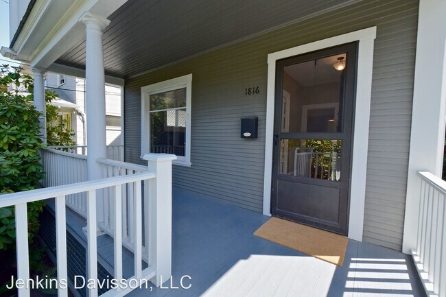 Building Photo - 3 br, 2 bath House - 1816 SE Taylor Street