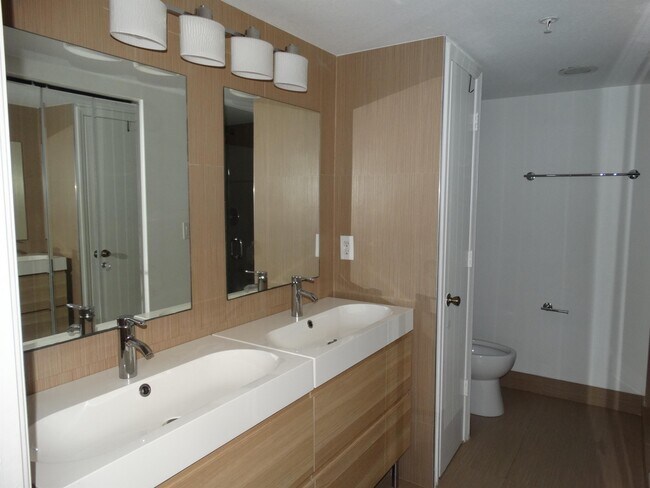 Foto del edificio - 3250 Cypress Glen Way