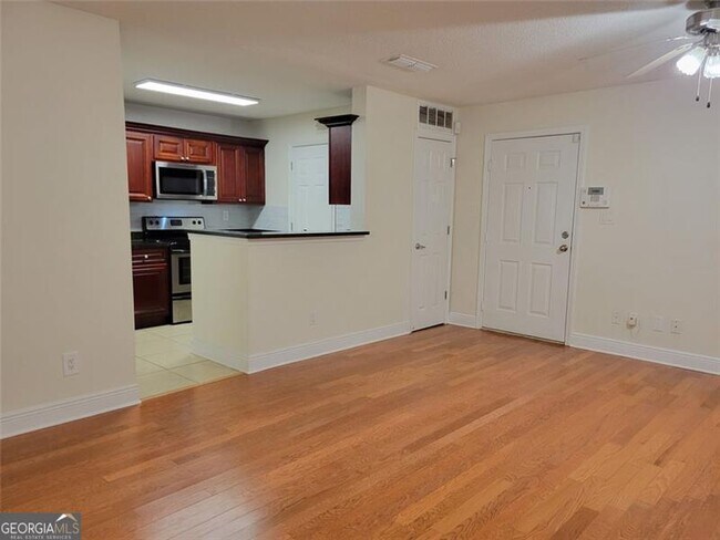 Foto del edificio - 2108 Santa Fe Pkwy
