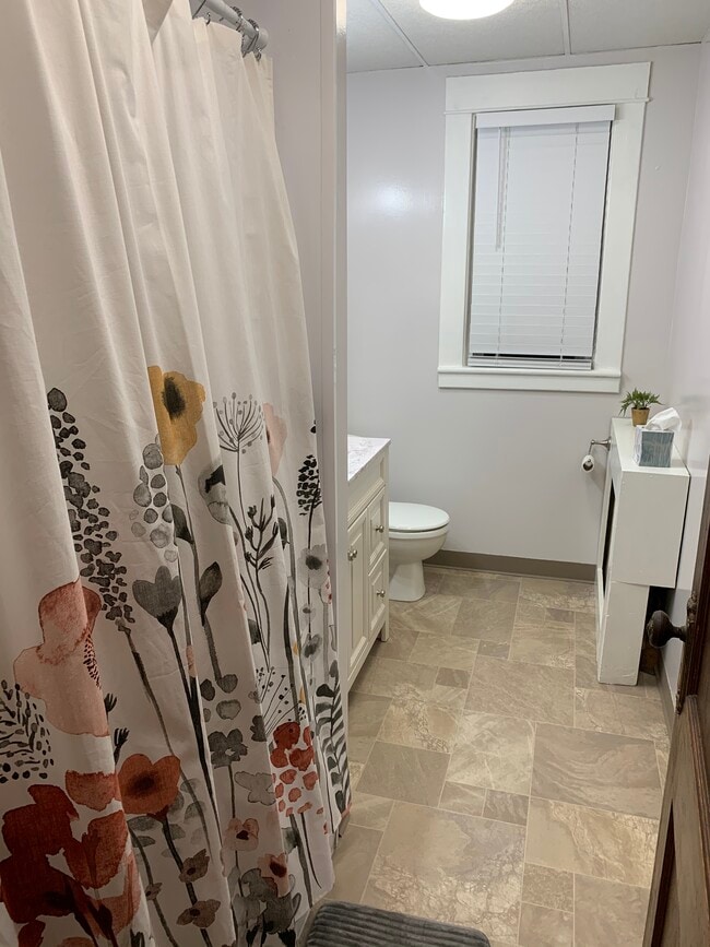 Building Photo - 444 Morris St